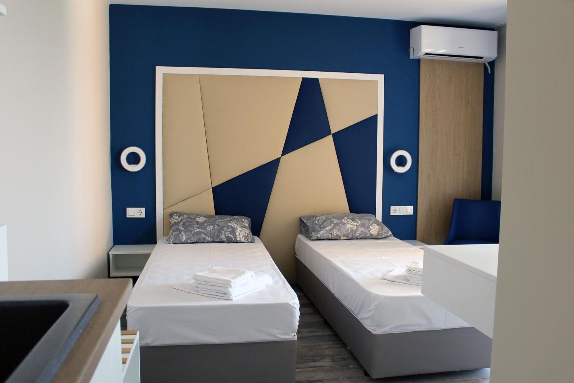 Admiral Studios Потос Екстер'єр фото